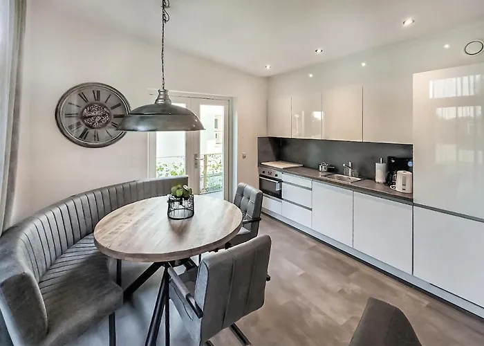 Rottummeroog דן אובר